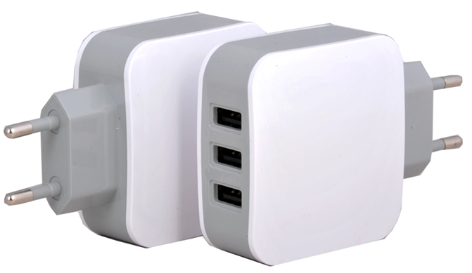High Quality USB Power Adaptor with 3 USB Ports Output