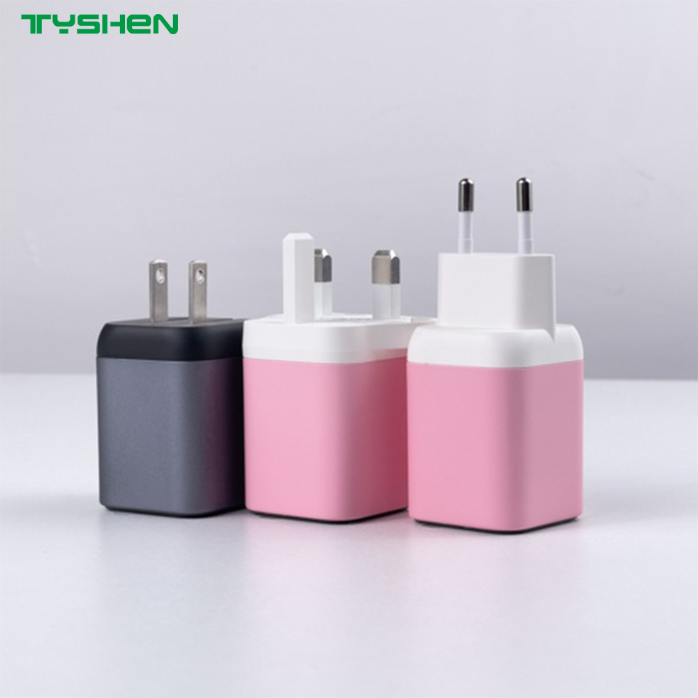45W TFT Display Charger with USB C Fast Charging for Wholesale