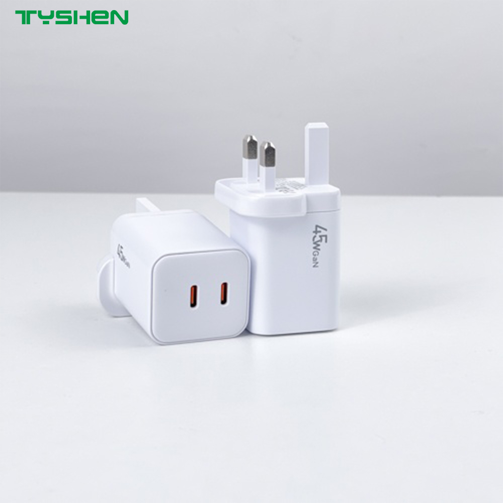 45W PD GaN Fast Charger PD65W/ 65W A+C/ 65W2C Foldable US Plug Travel Charger OEM