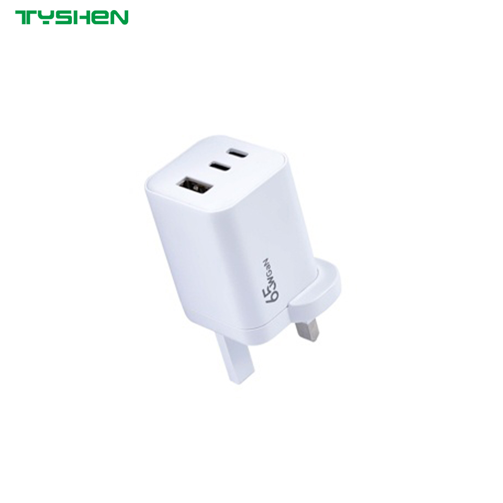 65W PD GaN Fast Charger 2C1A Foldable US Plug Travel Charger OEM