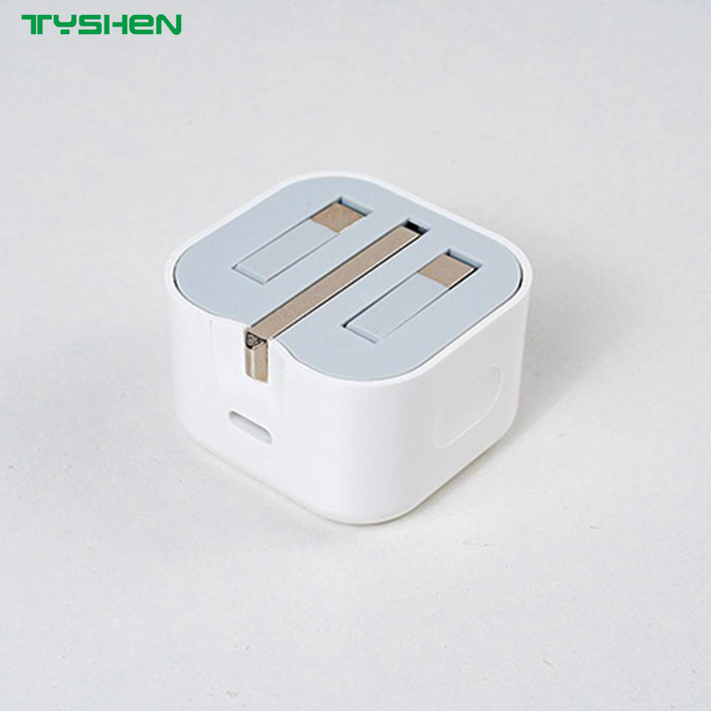 20W 40W PD Fast Charger Dual Power iPhone Charger Mini USB C OEM Supplier